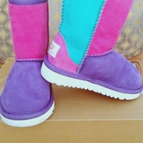 UGG girls, color block, Size 3 - Picture 1 of 6